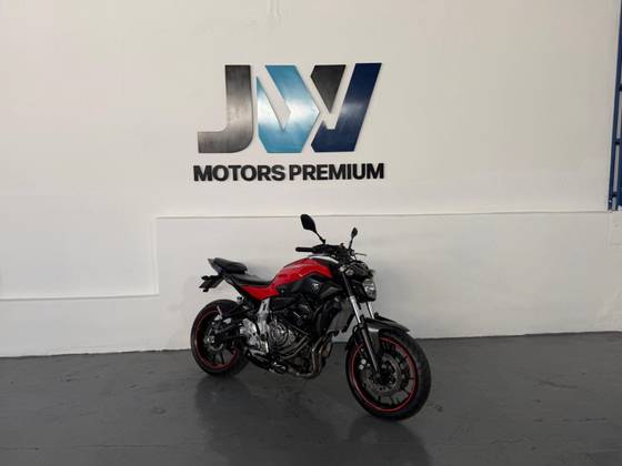 YAMAHA MT-07 ABS YAMAHA MT-07 ABS